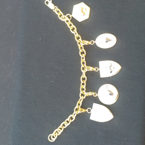 Feeling lucky today Women's gold plated charm bracelet-7 inches - Picture 8 of 8
